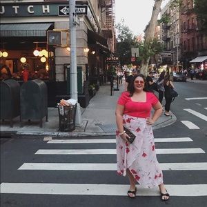 Light material pink floral maxi wrap skirt